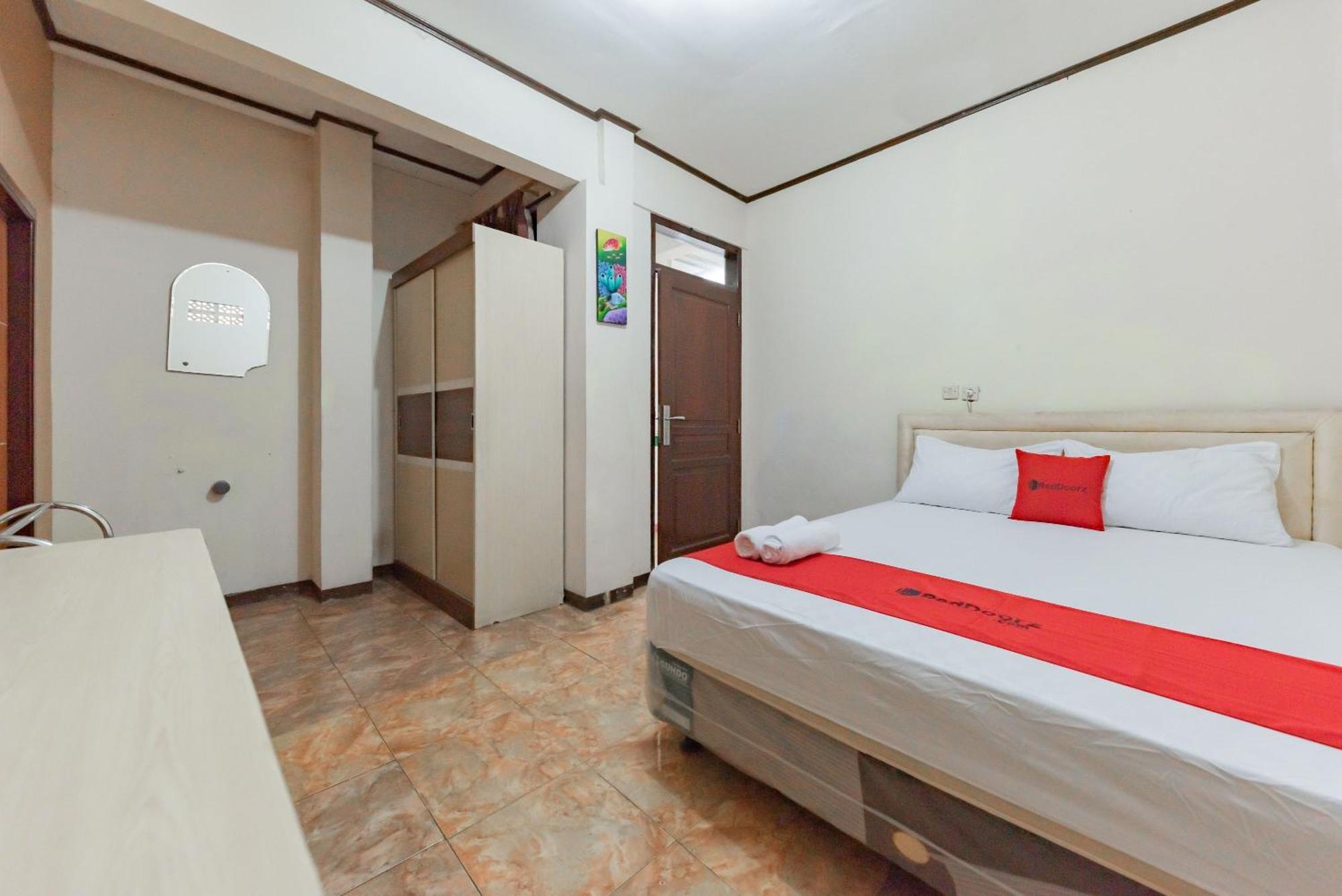 Reddoorz Near Cikole Lembang酒店 外观 照片