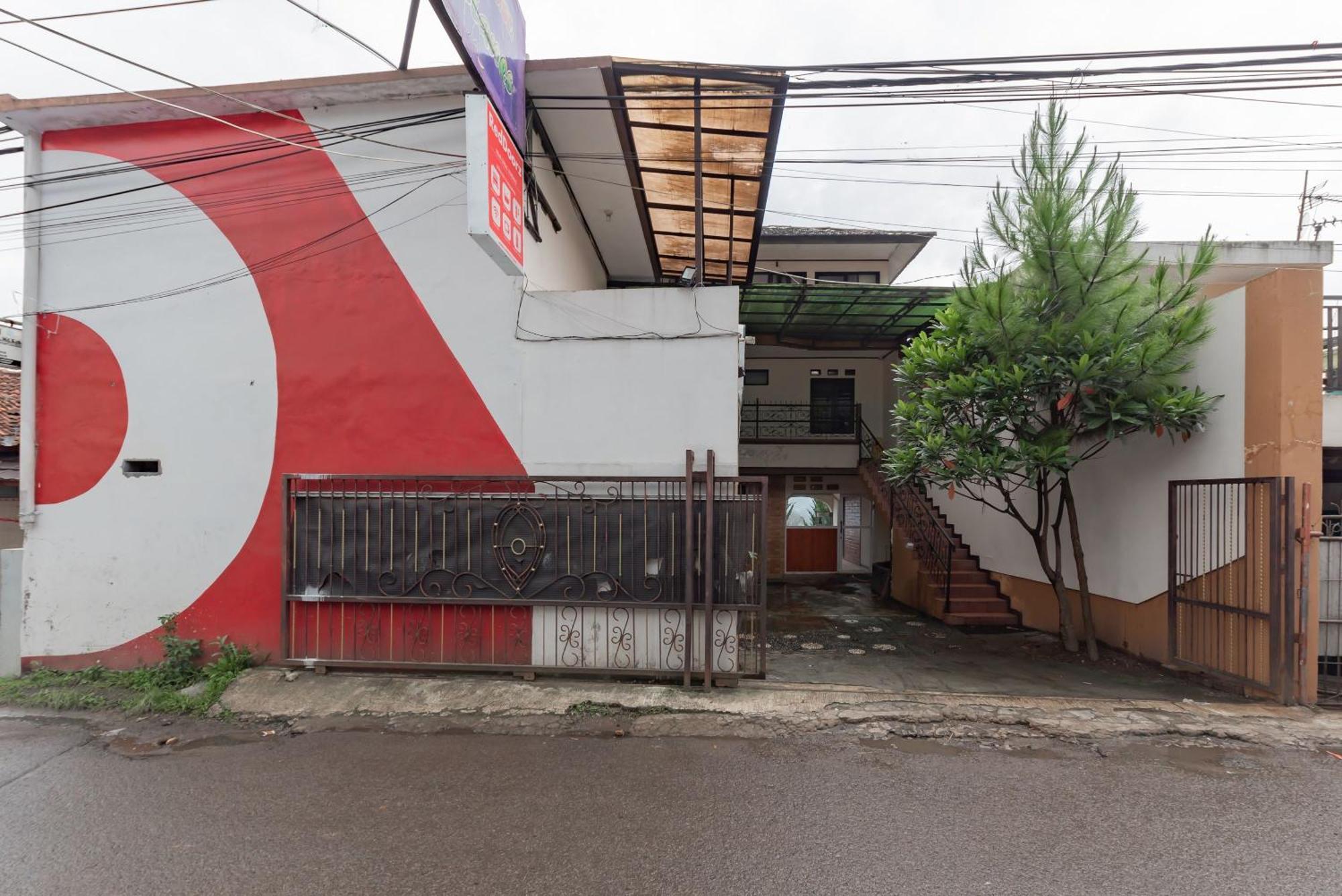 Reddoorz Near Cikole Lembang酒店 外观 照片