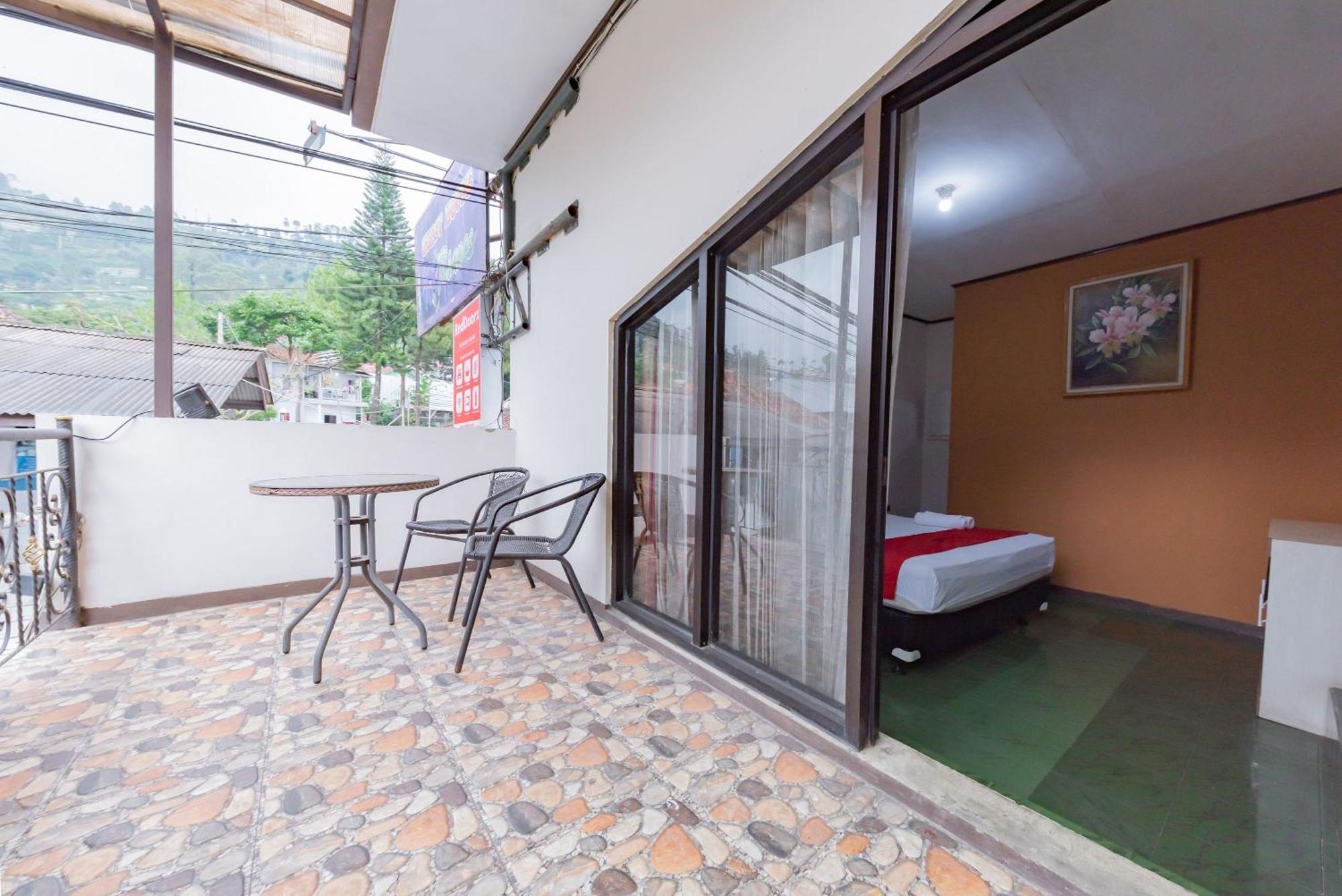 Reddoorz Near Cikole Lembang酒店 外观 照片