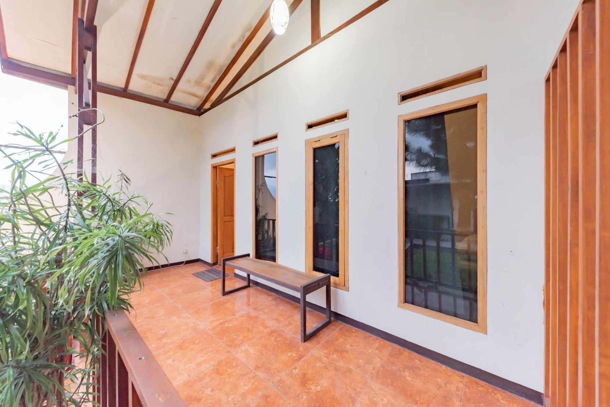 Reddoorz Near Cikole Lembang酒店 外观 照片