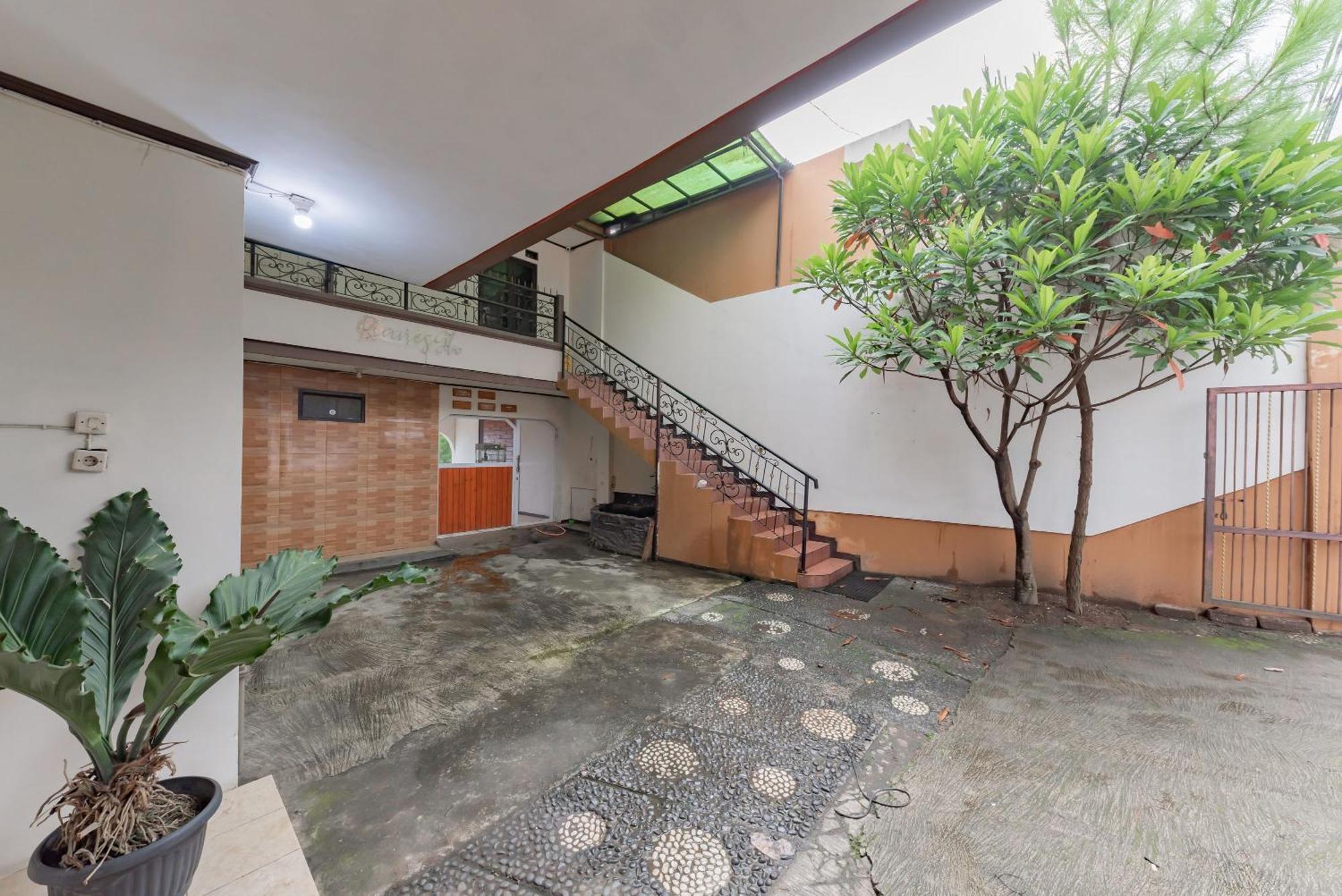 Reddoorz Near Cikole Lembang酒店 外观 照片